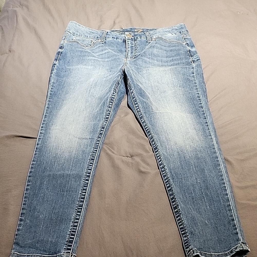 Seven7 Women's Blue Jeans